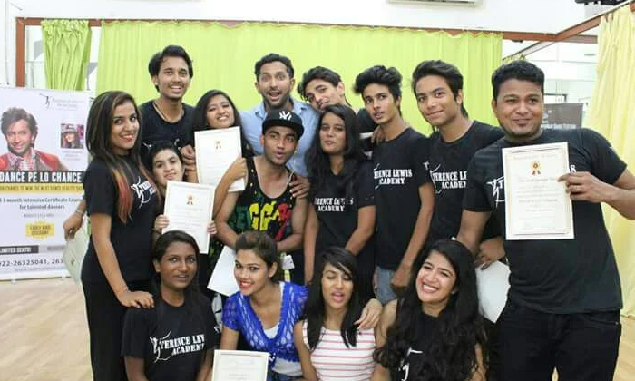 Moon Walker Dance Studio